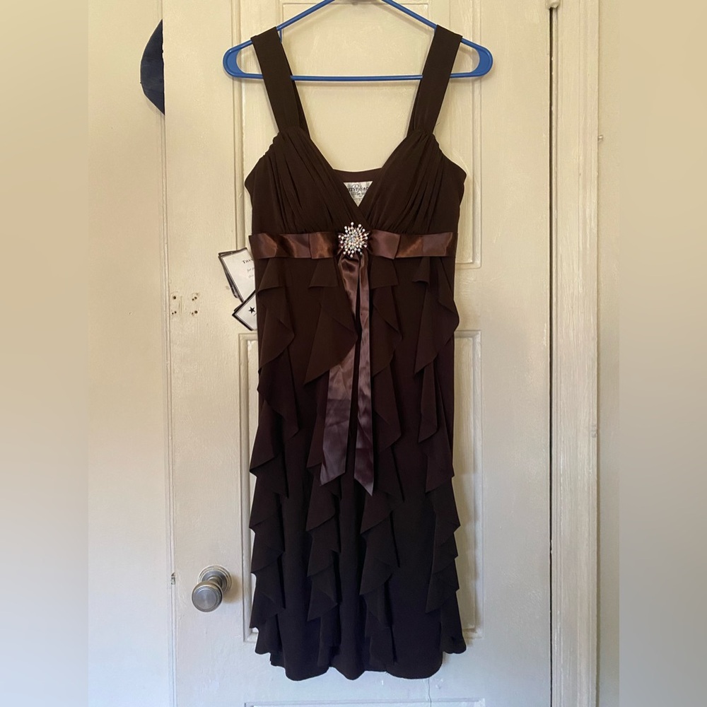 Betsy & Adam by Linda Bernell Brown Midi Dress